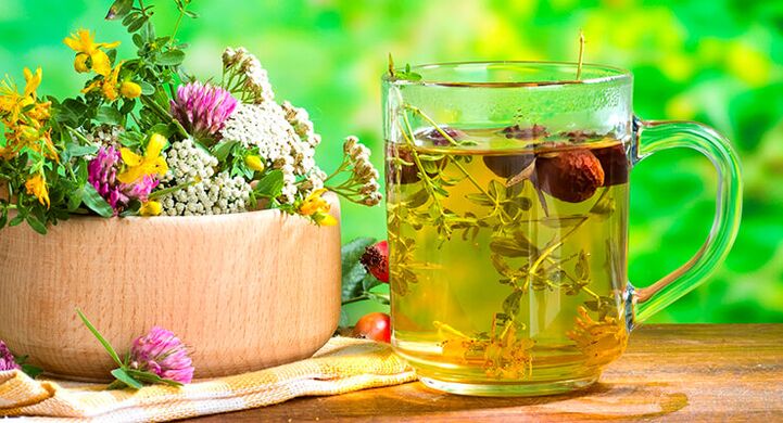 Τσάι από βότανα που χρησιμοποιείται για τη θεραπεία της αρθρίτιδας του ισχίου